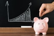 Infographic on mobile app development costs